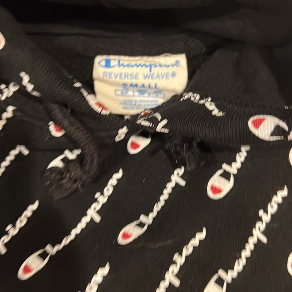 Champion heavy black hooded sweatshirt - Picture 2 of 4